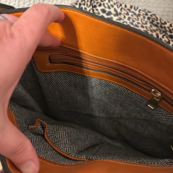 Lularoe Purse - Picture 2 of 3